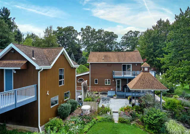 Photo 3 of Sale Pending at 49 Iron Mountain Rd, Warwick (town), NY 10990 | MLS# 990879 | Listing updated on 2026-09-18
