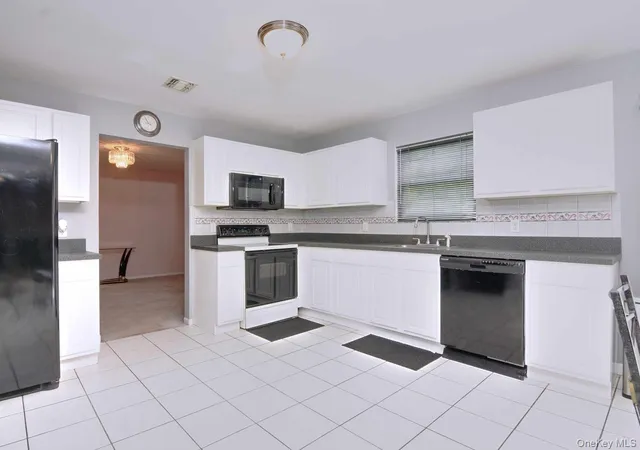 Photo 3 of Sale Pending at 30 1st Avenue, Brookhaven, NY 11742 | MLS# 992609 | Listing updated on 2026-09-18