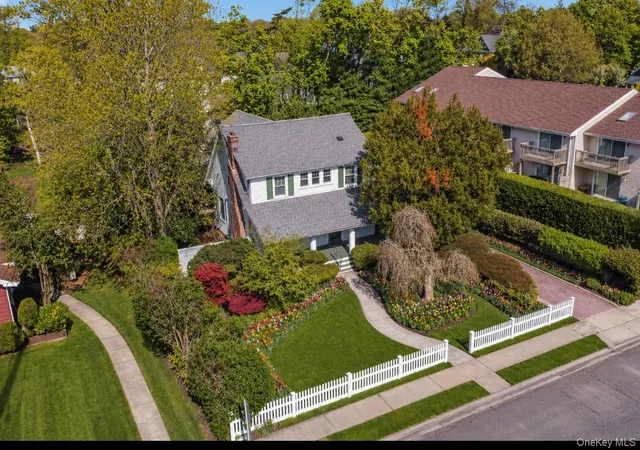 Photo 2 of Sale Pending at 2348 Pershing Blvd, Baldwin, NY 11510 | MLS# 992622 | Listing updated on 2026-09-18