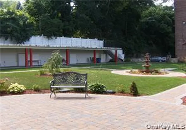 Photo 2 of Sale Pending at 678 Warburton #3B, Yonkers, NY 10701 | MLS# 992732 | Listing updated on 2026-09-18