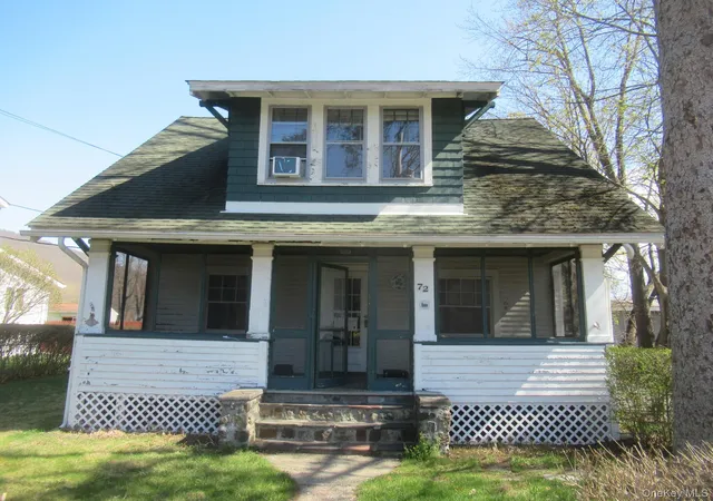 Photo 2 of Single family home for sale at 72 Waterstone Rd, Warwick (town), NY 10925 | MLS# 993896 | Listing updated on 2026-09-28