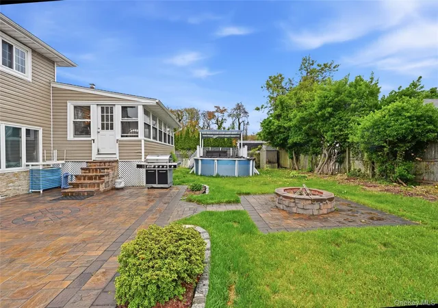 Photo 3 of Sale Pending at 572 Benjamin Rd, Babylon, NY 11703 | MLS# 994003 | Listing updated on 2026-09-18