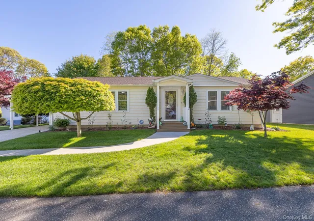 Photo 1 of Manufactured home for sale at 1407 Middle Rd #83, Calverton, NY 11933 | MLS# 995626 | Listing updated on 2026-09-18