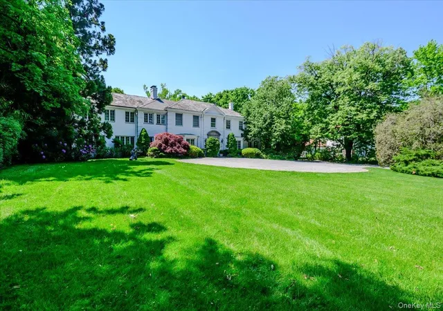 Photo 3 of Mansion for sale at 126 Station Rd, North Hempstead, NY 11024 | MLS# 996679 | Listing updated on 2026-09-18