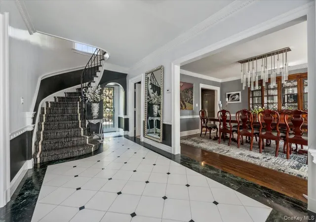 Photo 3 of Single family home for sale at 126 Station Rd, North Hempstead, NY 11024 | MLS# 996679 | Listing updated on 2026-10-10