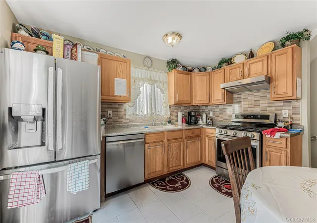 Photo 4 of Single family home for sale at 1361 E 66th Street, New York, NY 11234 | MLS# 997023 | Listing updated on 2026-09-23