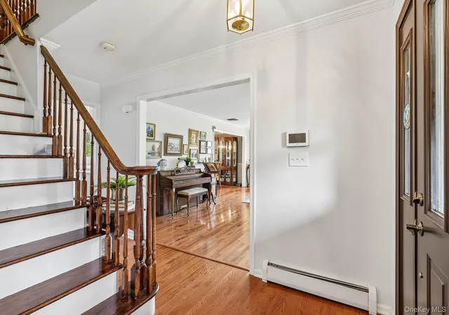 Photo 4 of Sale Pending at 659 Andover Rd, Clarkstown, NY 10989 | MLS# 998115 | Listing updated on 2026-09-18