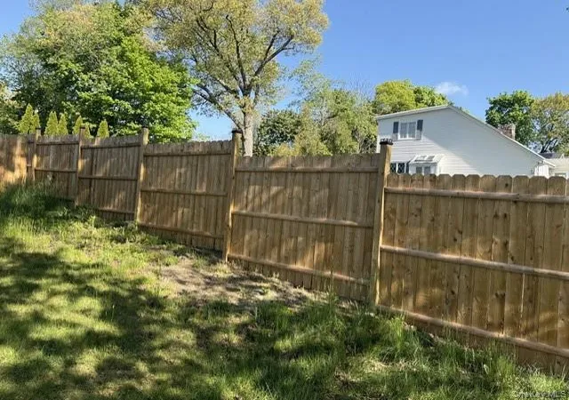 Photo 3 of Sale Pending at 37 Argyle St, Lake Peekskill, NY 10537 | MLS# 998347 | Listing updated on 2026-10-05