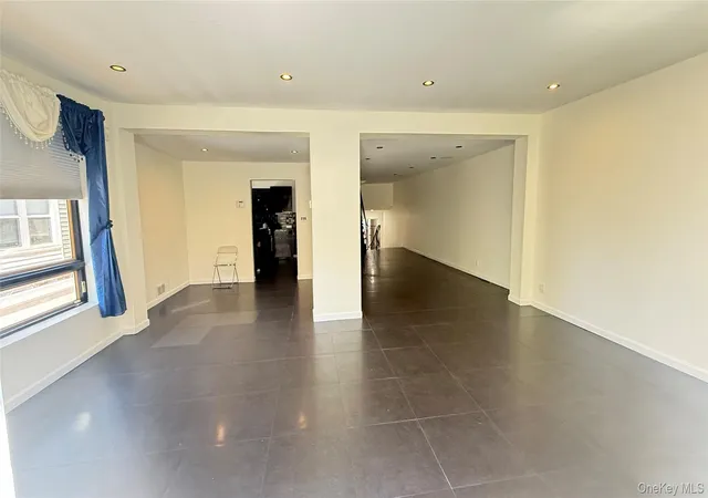 Photo 2 of House for sale at 21544 23rd Road, New York, NY 11360 | MLS# 998628 | Listing updated on 2026-09-16