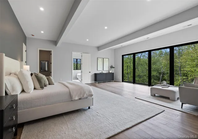 Photo 2 of Mansion for sale at 41 Mead Rd, Armonk, NY 10504 | MLS# 999973 | Listing updated on 2026-10-14
