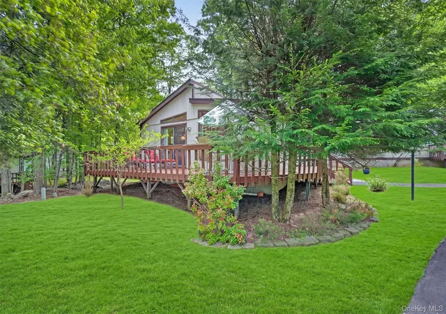 Photo 2 of Single family home for sale at 4 Ivanhoe Ct, Monticello, NY 12701 | MLS# 1000676 | Listing updated on 2026-09-16