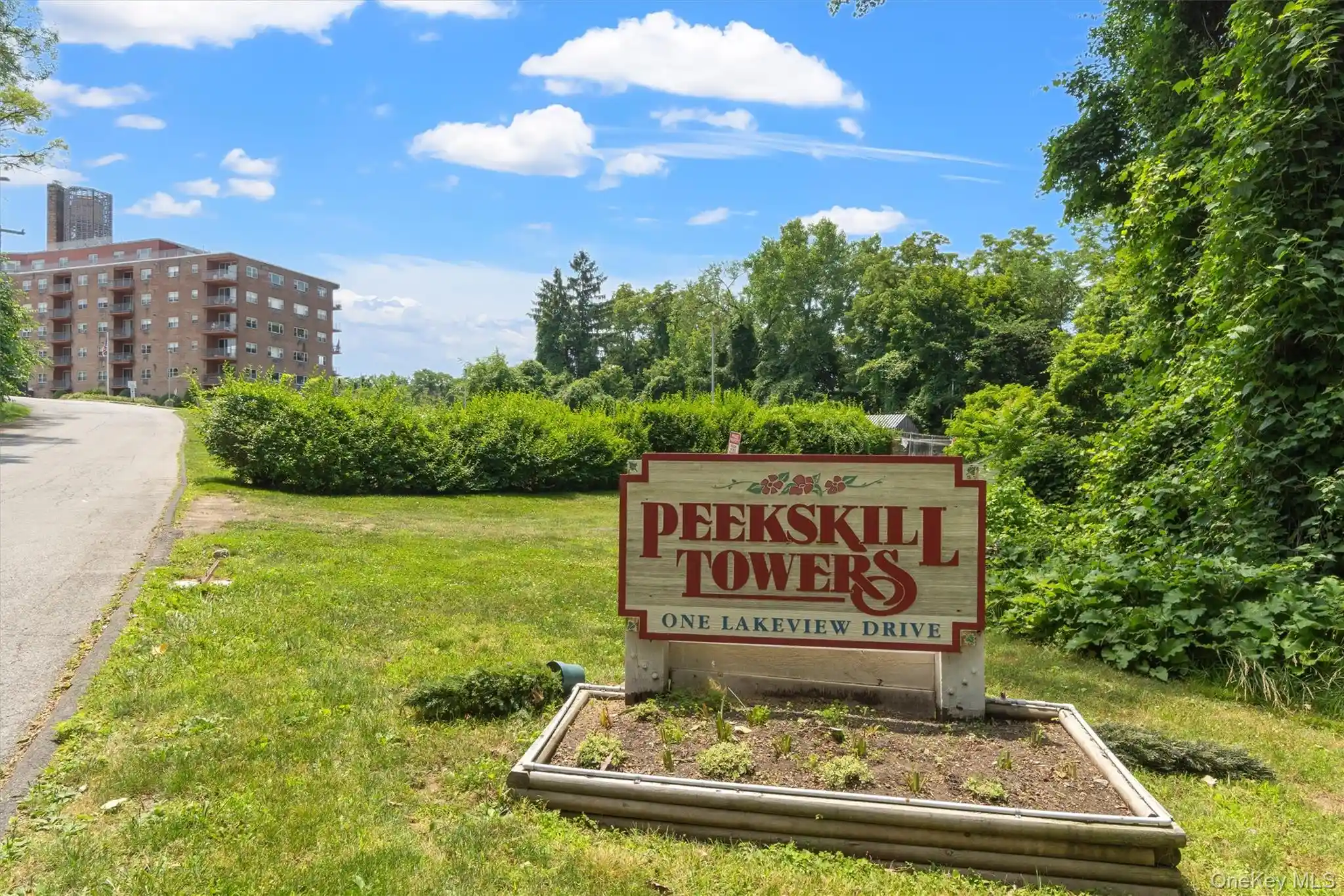 Listing Photo 41 - Condo for sale in 1 Lakeview Dr located at 1 Lakeview Dr, Peekskill, NY 10566 - Unit #1P