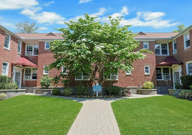 Photo 1 of Sale Pending at 15 Bryant Crescent #2G, White Plains, NY 10605 | MLS# 1001124 | Listing updated on 2026-09-18