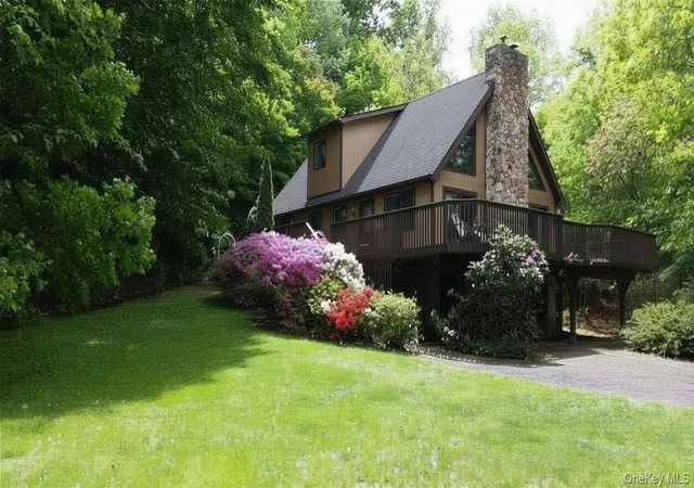 Photo 1 of Sale Pending at 5 Picardi Ct, East Fishkill, NY 12590 | MLS# 1002134 | Listing updated on 2026-09-18