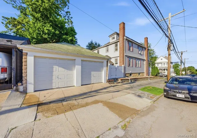 Photo 3 of Sale Pending at 47 Glover Ave, Yonkers, NY 10704 | MLS# 1002305 | Listing updated on 2026-09-18