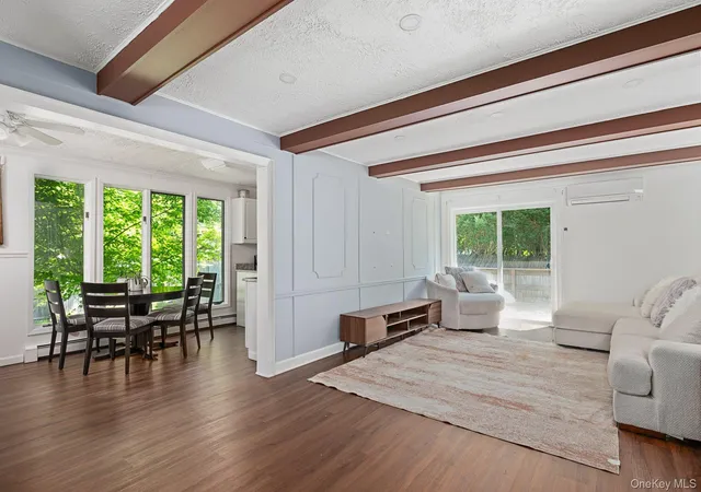 Photo 2 of Sale Pending at 88 Tulipwood Dr, Smithtown, NY 11725 | MLS# 1002516 | Listing updated on 2026-09-18