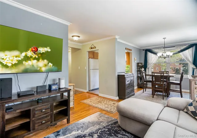 Listing Photo 4 - Condo for sale in building located at 1 Edwards St, North Hempstead, NY 11577 - Unit #2D