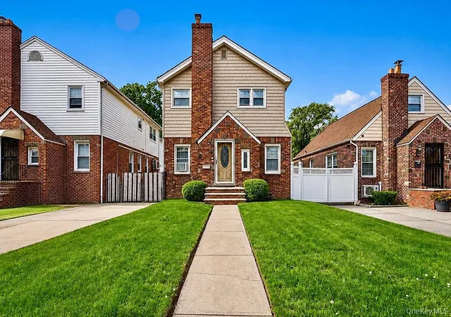Photo 1 of Single family home for sale at 151 27 11th Avenue, New York, NY 11357 | MLS# 1004634 | Listing updated on 2026-09-17