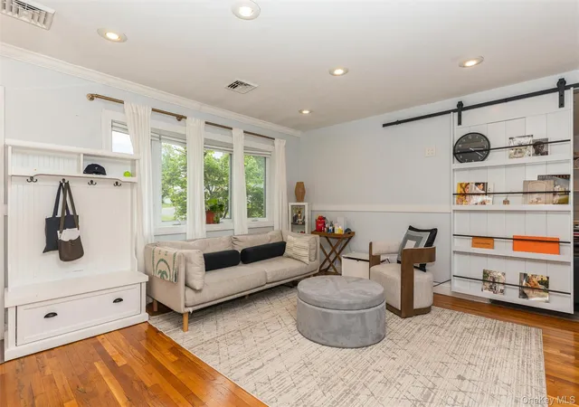 Photo 3 of Sale Pending at 19 Fleetwood Ave, Huntington, NY 11747 | MLS# 1004712 | Listing updated on 2026-09-18