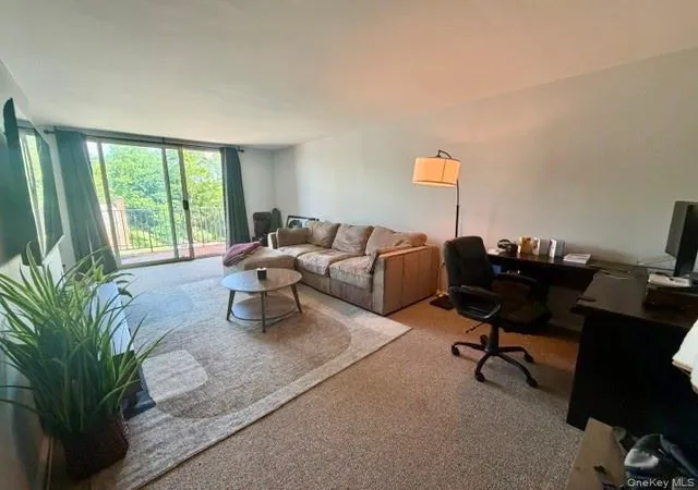 Photo 4 of House for sale at 1 Lakeview Dr #4-0, Peekskill, NY 10566 | MLS# 1005077 | Listing updated on 2026-09-30