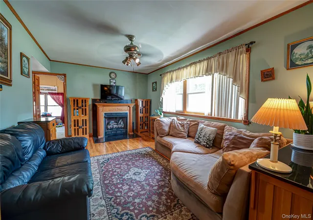Photo 2 of Sale Pending at 135 Howard St, Brookhaven, NY 11776 | MLS# 1005217 | Listing updated on 2026-09-18