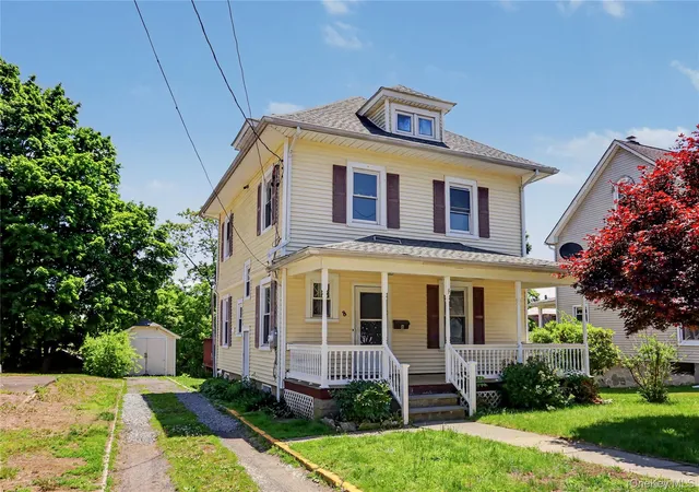 Photo 3 of Sale Pending at 8 Eastview Ave, Southeast, NY 10509 | MLS# 1006401 | Listing updated on 2026-09-18