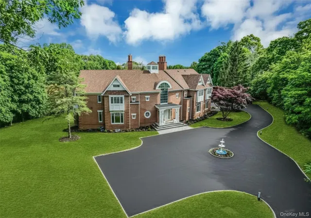 Photo 2 of Mansion for sale at 12 Saddle Ridge Rd, North Hempstead, NY 11568 | MLS# 1006411 | Listing updated on 2026-09-28