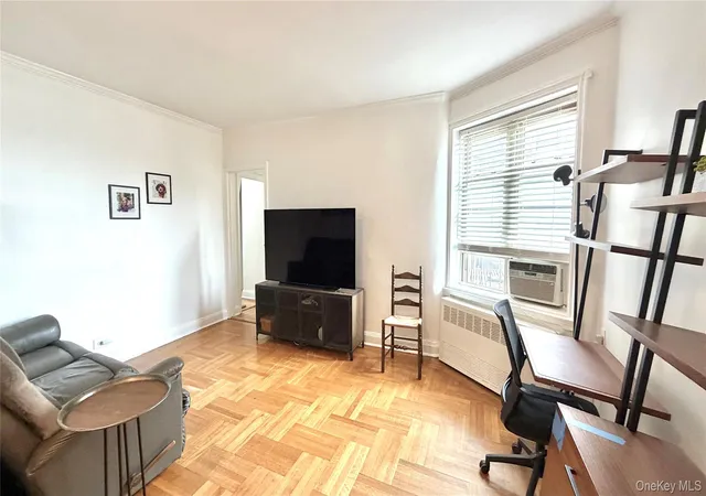Photo 3 of Sale Pending at 48 42 44th Street #6G, New York, NY 11377 | MLS# 1007021 | Listing updated on 2026-10-18