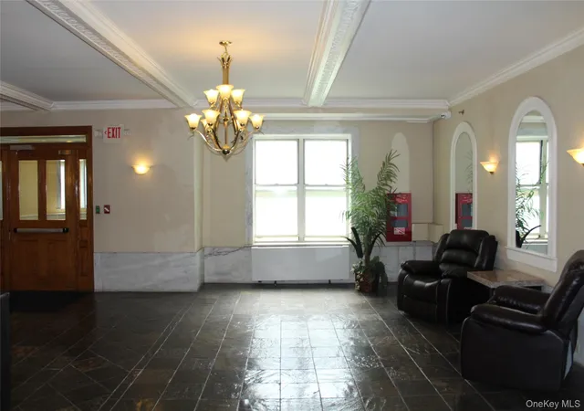 Photo 3 of Sale Pending at 85 Bronx River Rd #2K, Yonkers, NY 10704 | MLS# 1007213 | Listing updated on 2026-09-18