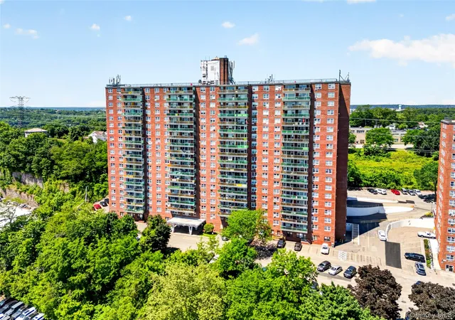 Listing Photo 1 - Condo for sale in building located at 1841 Central Park Ave, Yonkers, NY 10701 - Unit #18A