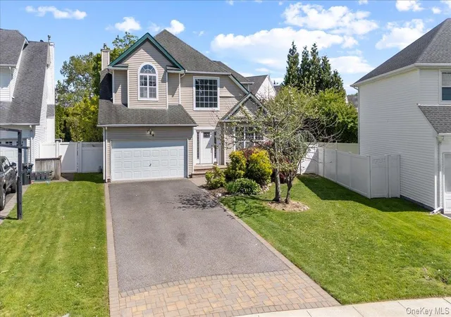 Photo 1 of Sale Pending at 144 Cranberry Ct, Melville, NY 11747 | MLS# 1007957 | Listing updated on 2026-09-18