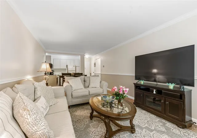 Listing Photo 4 - Condo for sale in building located at 2221 Palmer Ave, New Rochelle, NY 10801 - Unit #3P