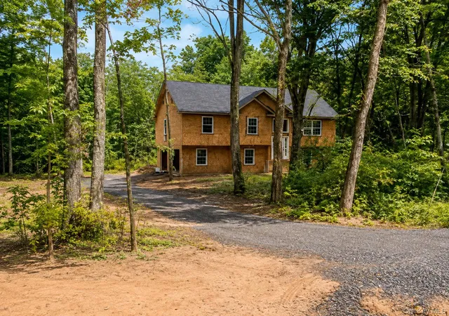 Photo 1 of Sale Pending at 3 James Pl, Deerpark, NY 12771 | MLS# 1008527 | Listing updated on 2026-09-18