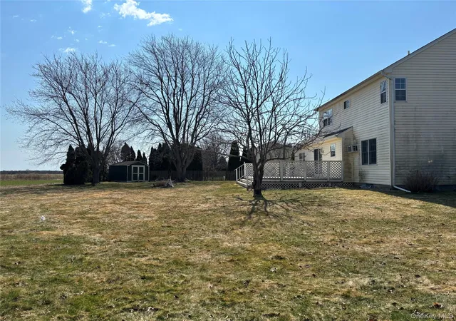 Photo 27 of Sale Pending at 125 Northgate Cir, Riverhead, NY 11933 | MLS# 1009113 | Listing updated on 2026-09-18
