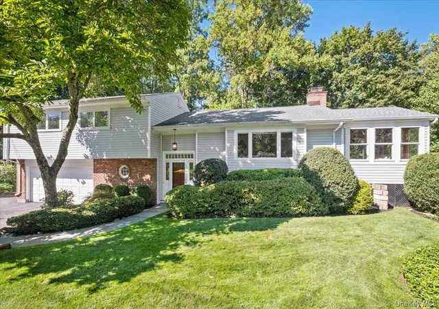 Photo 1 of Sale Pending at 268 Broadfield Rd, New Rochelle, NY 10804 | MLS# 1009870 | Listing updated on 2026-09-24