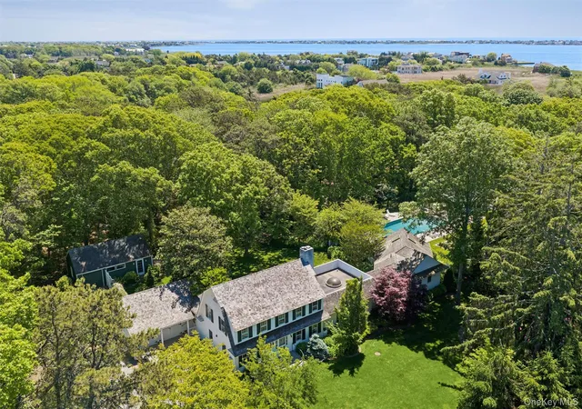 Photo 2 of Single family home for sale at 18 Jagger Ln, Westhampton, NY 11977 | MLS# 1010225 | Listing updated on 2026-09-18
