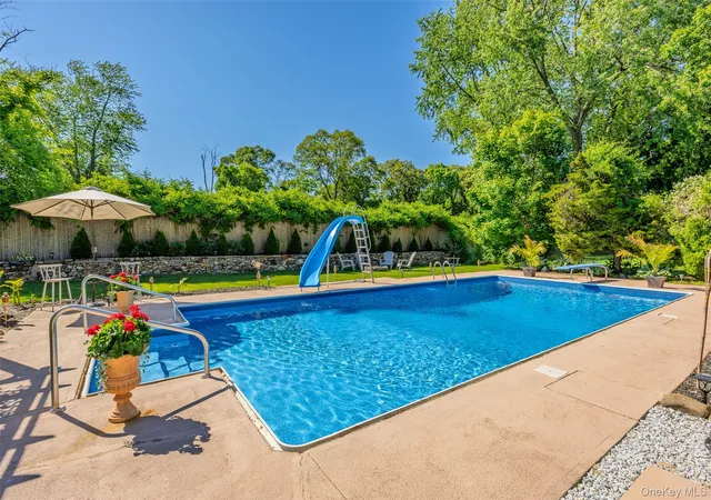 Photo 3 of Sale Pending at 26 Harford Dr, Brookhaven, NY 11727 | MLS# 1010381 | Listing updated on 2026-09-18
