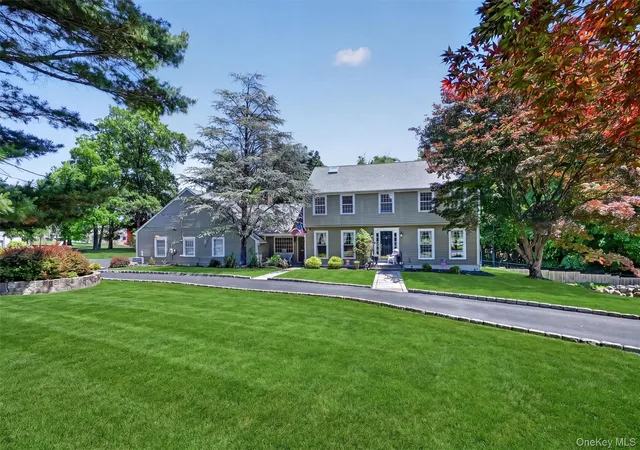 Photo 2 of Sale Pending at 3 Truman Ct, Middletown, NY 10940 | MLS# 1011283 | Listing updated on 2026-09-18