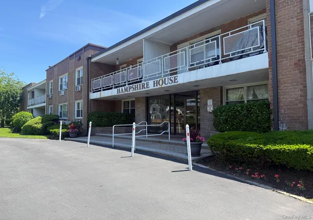 Photo 3 of Condo for sale at 601 Chestnut St #A-15, Cedarhurst, NY 11516 | MLS# 1011390 | Listing updated on 2026-09-18