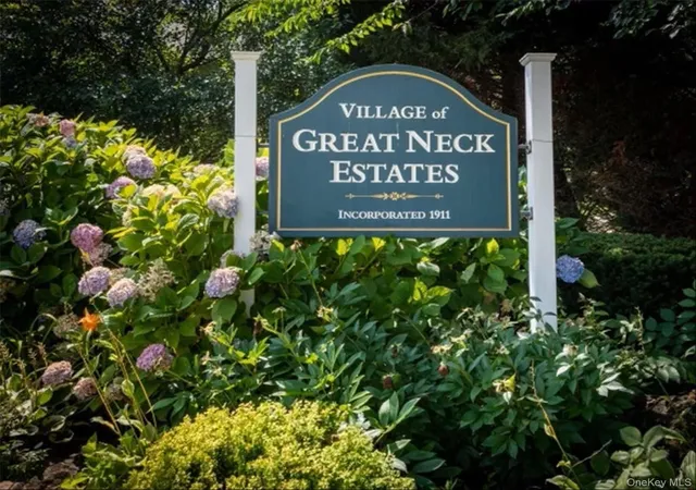 Photo 34 of Sale Pending at 21 Bayview Ave, Great Neck, NY 11021 | MLS# 1012217 | Listing updated on 2026-09-25