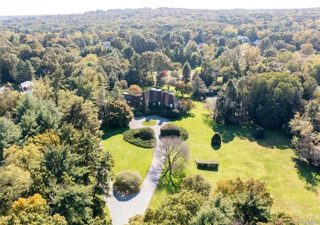 Photo 2 of Sale Pending at 491 Muttontown Rd, Syosset, NY 11791 | MLS# 1012407 | Listing updated on 2026-09-18