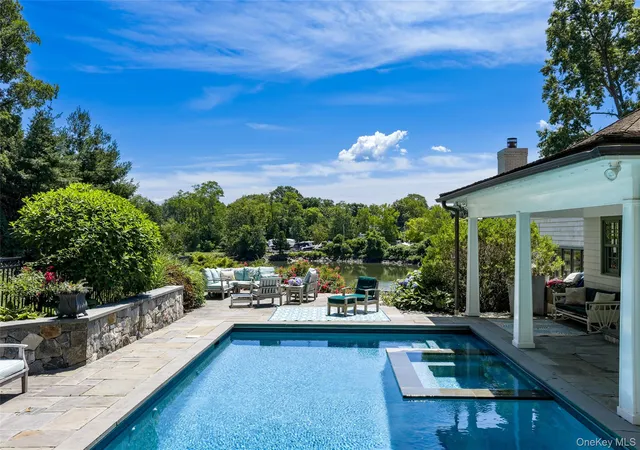 Photo 4 of Single family home for sale at 87 Hix Ave, Rye, NY 10580 | MLS# 1015115 | Listing updated on 2026-09-18