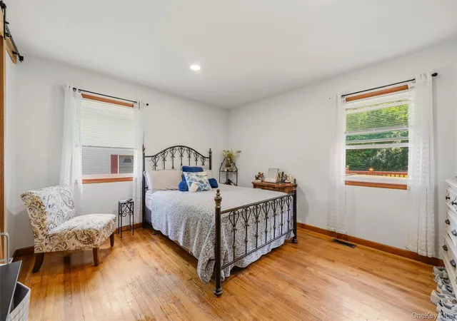 Photo 3 of Sale Pending at 31 Wickham Dr, Warwick (town), NY 10990 | MLS# 1015634 | Listing updated on 2026-09-16