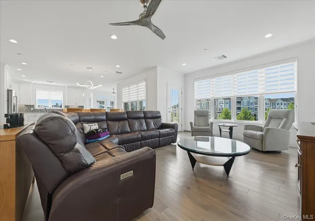 Photo 3 of Sale Pending at 33204 Spruce Pond Cir, Oyster Bay, NY 11803 | MLS# 1015912 | Listing updated on 2026-09-18