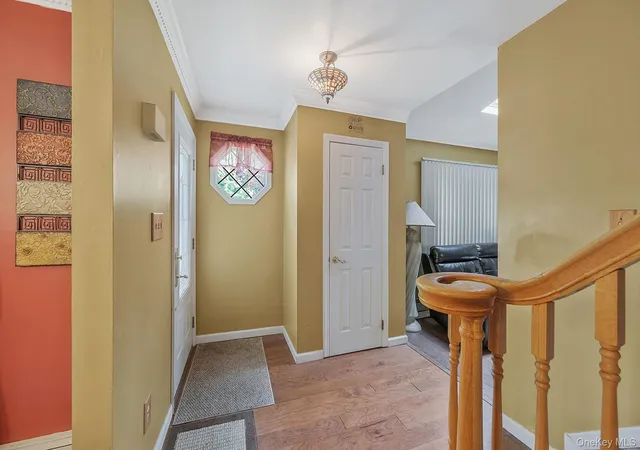 Photo 3 of Sale Pending at 404 Bicycle Path, Brookhaven, NY 11776 | MLS# 1017623 | Listing updated on 2026-09-18