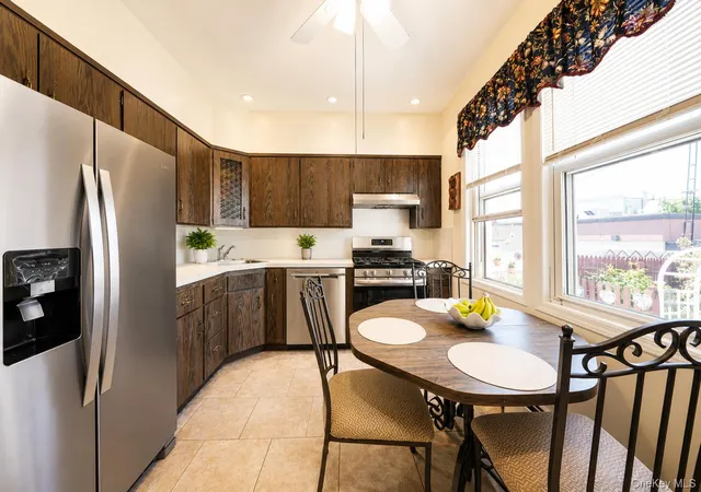 Photo 3 of Single family home for sale at 6149 62nd Avenue, New York, NY 11379 | MLS# 1017627 | Listing updated on 2026-09-19