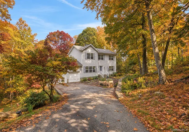 Single family home for sale at 45 Willow Lake Dr, Pawling, NY 12531 | MLS# 1017740