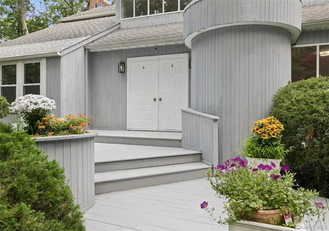 Photo 3 of Single family home for sale at 12 N Ridge Rd, Brookhaven, NY 11733 | MLS# 1020376 | Listing updated on 2026-09-18