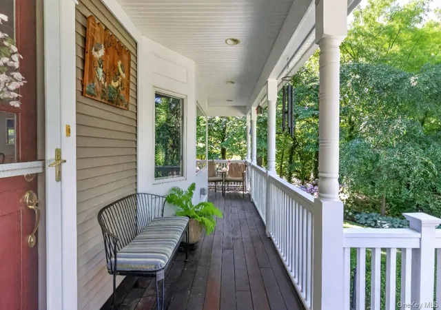 Photo 3 of Sale Pending at 68 Bankside Dr, Centerport, NY 11721 | MLS# 1020691 | Listing updated on 2026-09-18