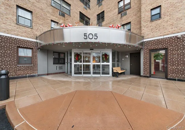 Photo 1 of Sale Pending at 505 Central Ave #725, White Plains, NY 10606 | MLS# 1021770 | Listing updated on 2026-09-16